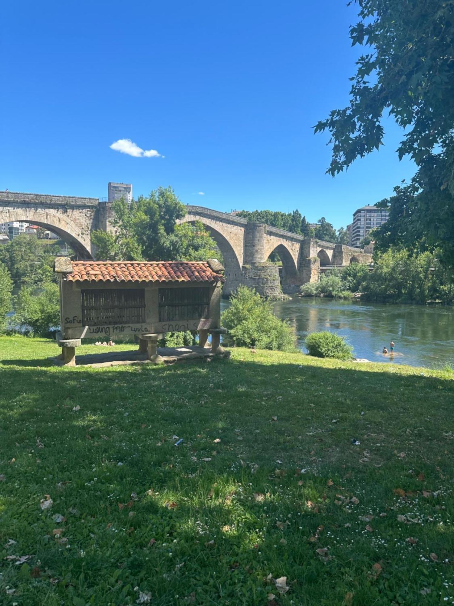 Apartamento Puente Romano Оренсе Экстерьер фото